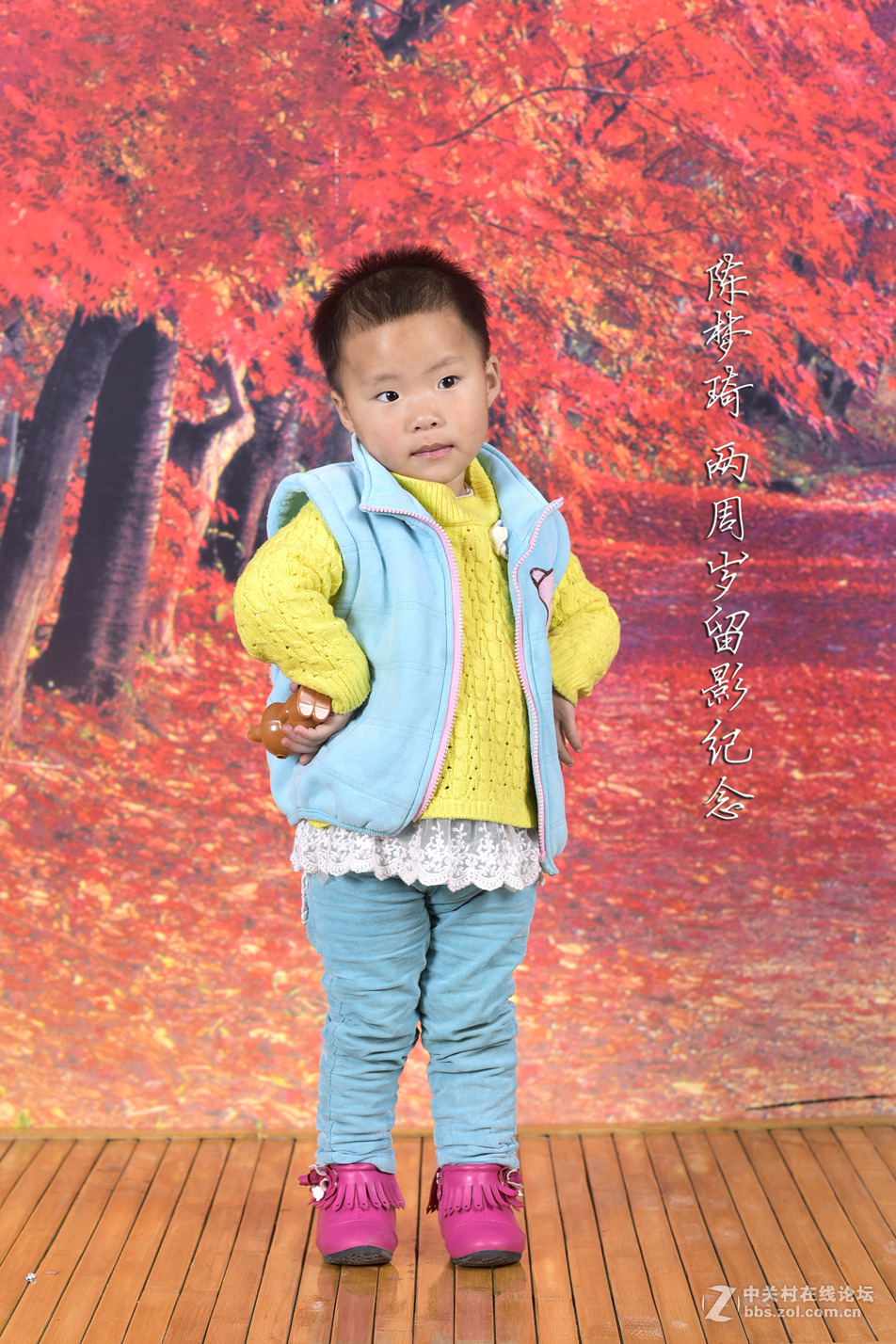 元宵节给女儿拍了几张