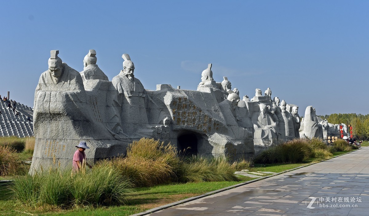 郑州黄河游览区炎黄广场群雕