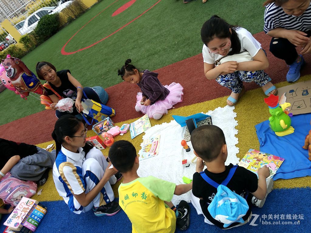 六一儿童节：节目…跳蚤市场…手机纪实