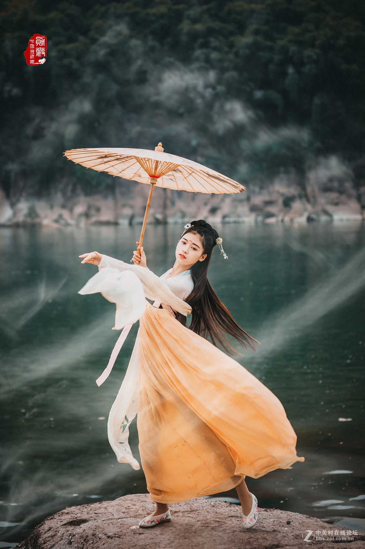 白袖世浮
