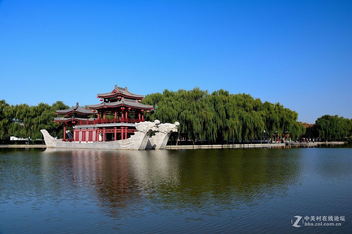 携一组西安大唐芙蓉园风景随拍恭贺好友晚之秋荣任版主
