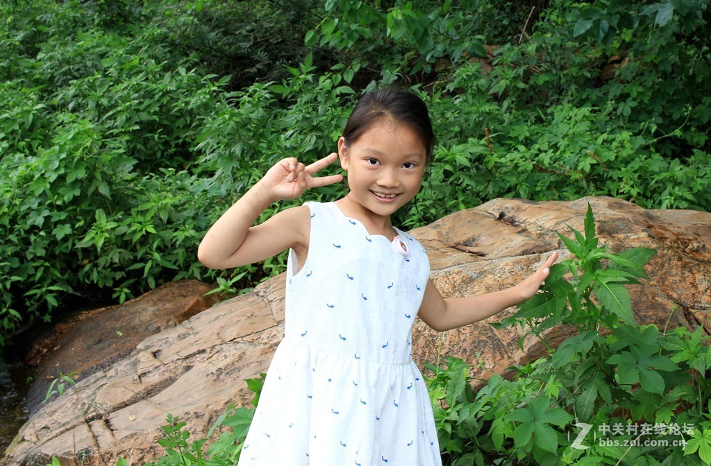 快乐童年---捉泥鳅