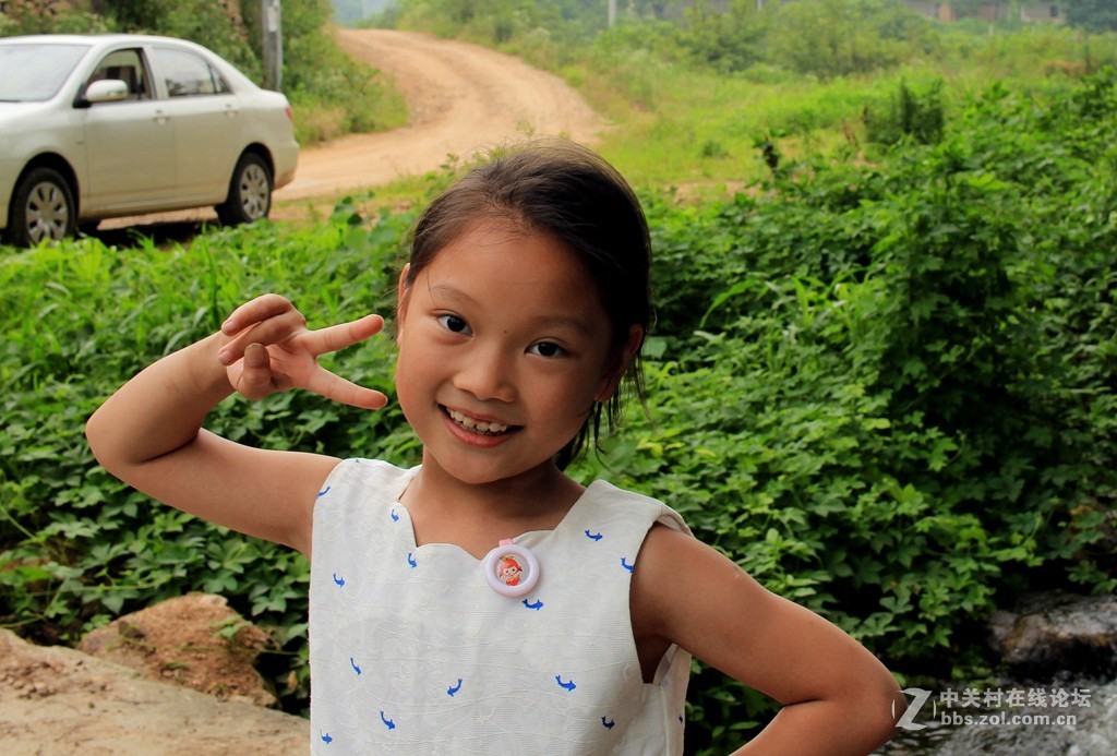 快乐童年---捉泥鳅