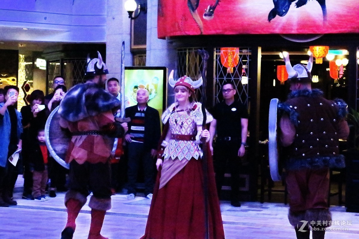 邮轮上的精彩演出