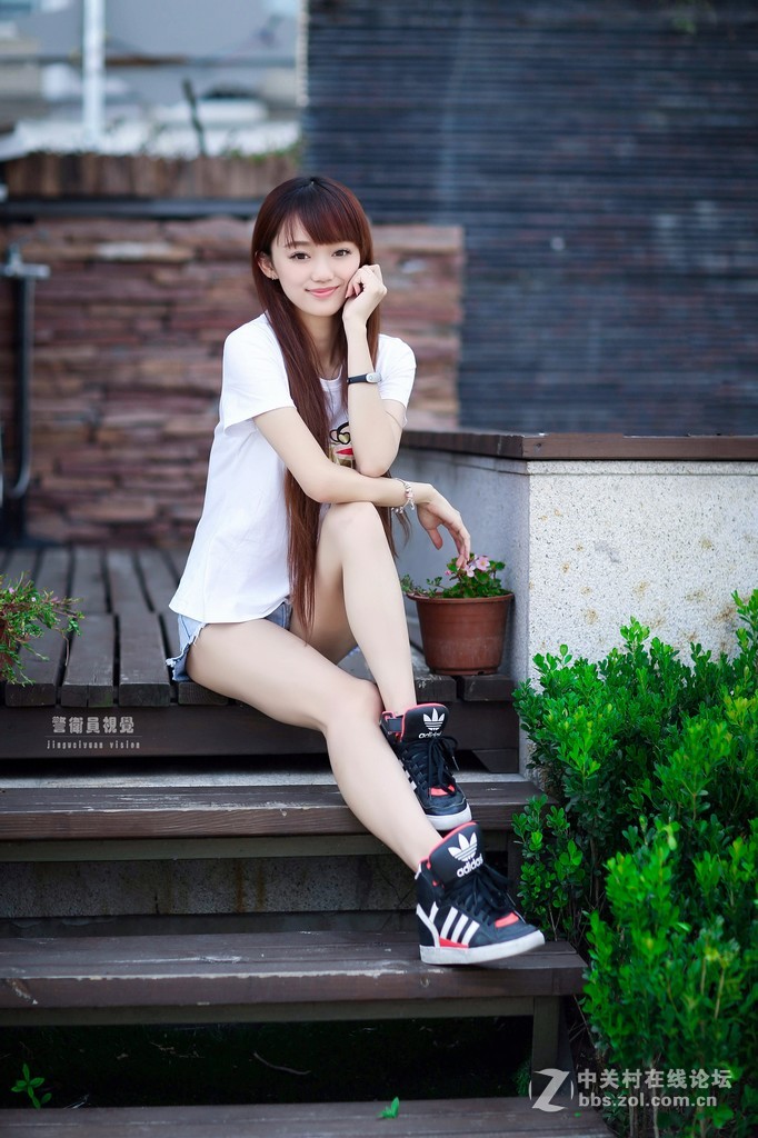 #2015MissChinajoy摄影大赛# ----小墨镜