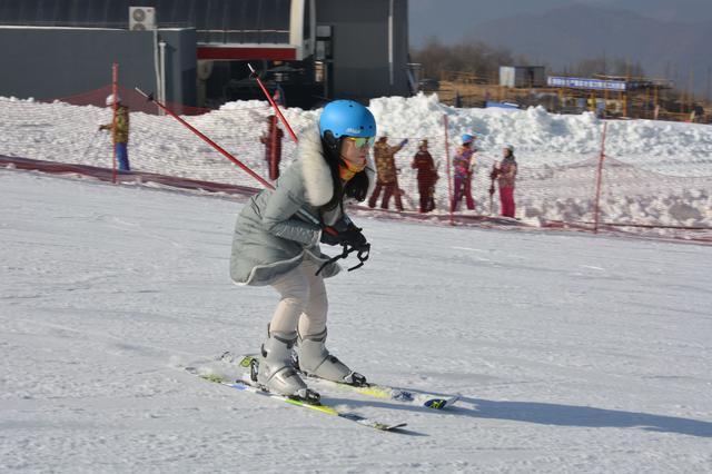 冬天撒欢儿哪里去 太白鳌山滑雪场