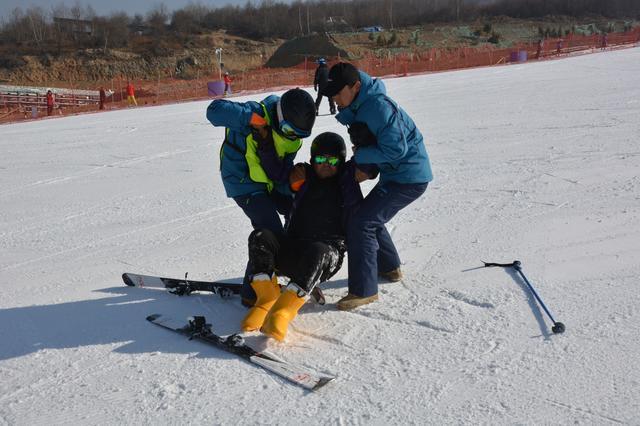 冬天撒欢儿哪里去 太白鳌山滑雪场