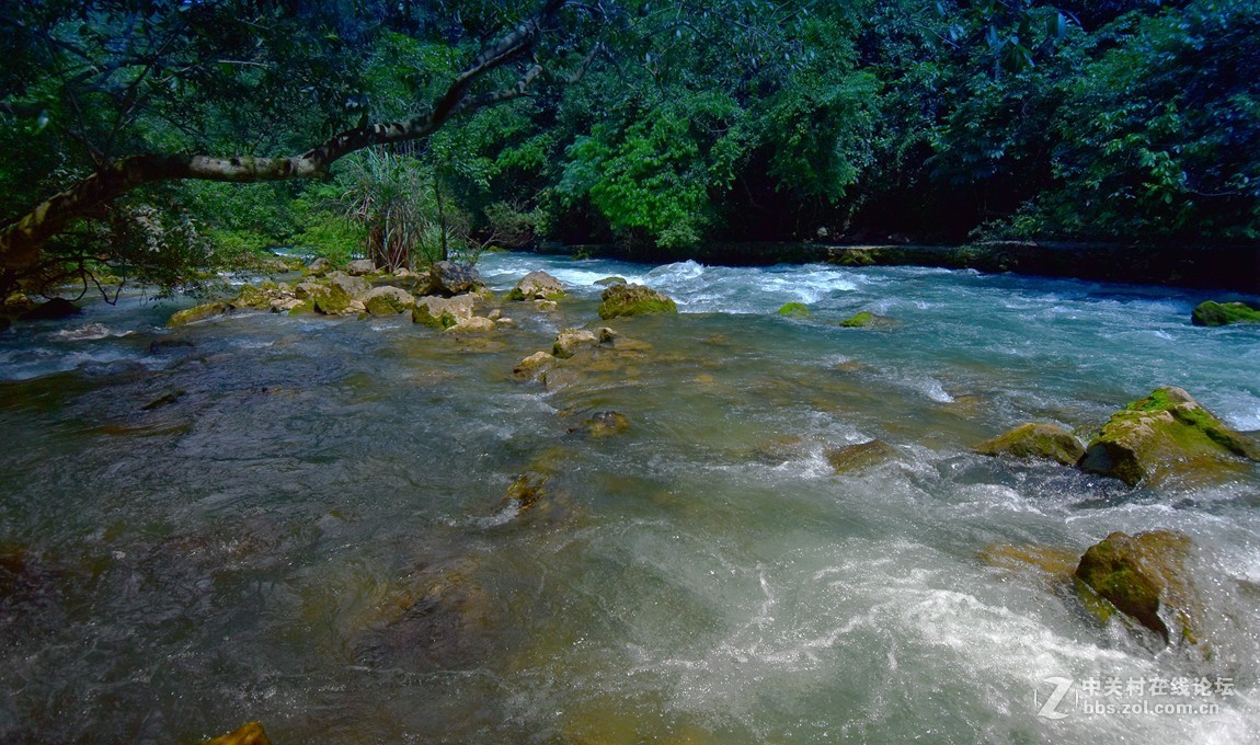贵州小七孔的水
