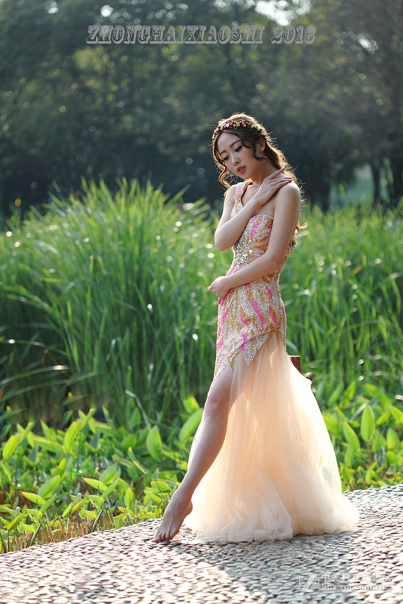 东湖丽影之韩若曦一