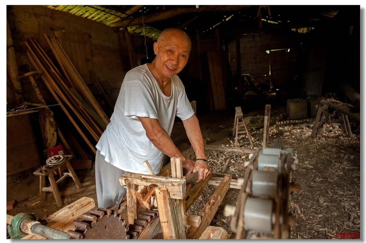 #版主坐堂# 《人文纪实星空(中国)》2016年11月部分优秀作品选编
