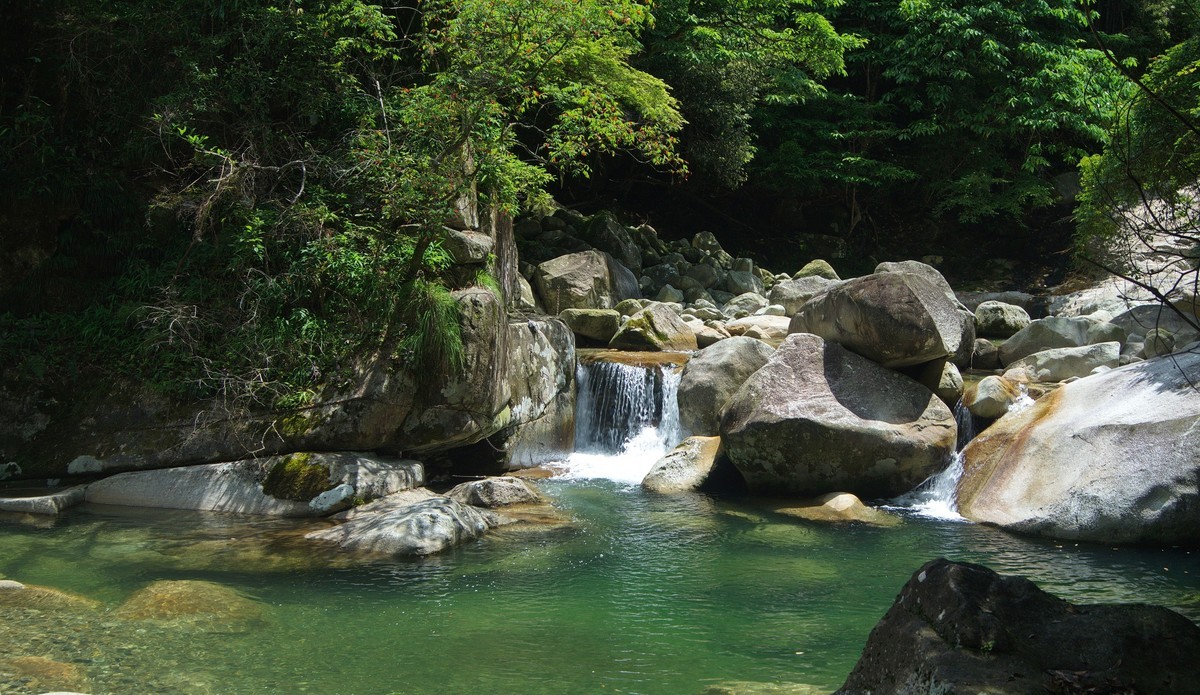 ·〖 夏 日 山 谷 清 溪 流 〗下