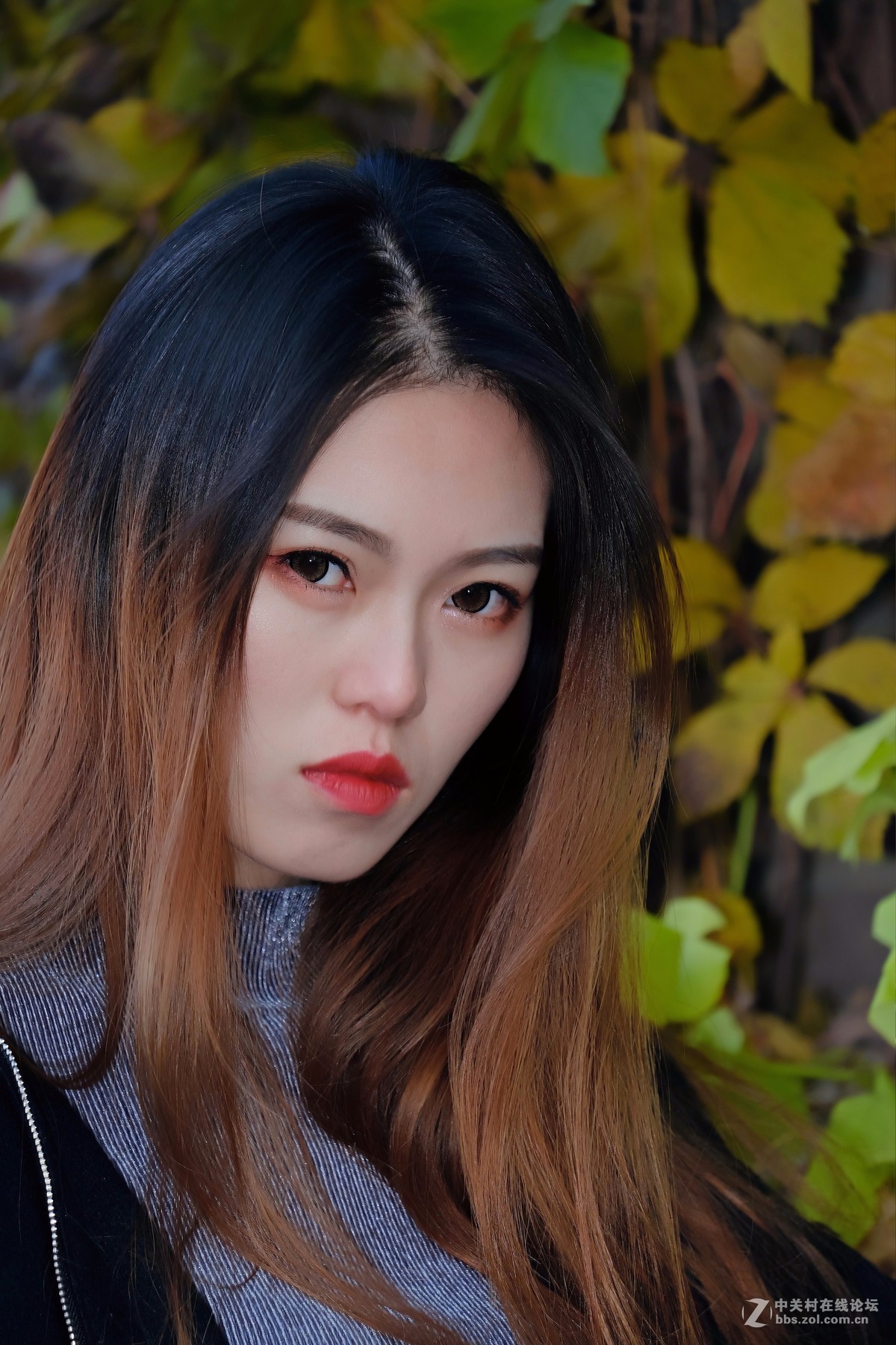 【群拍民园体育场美女人像习作】