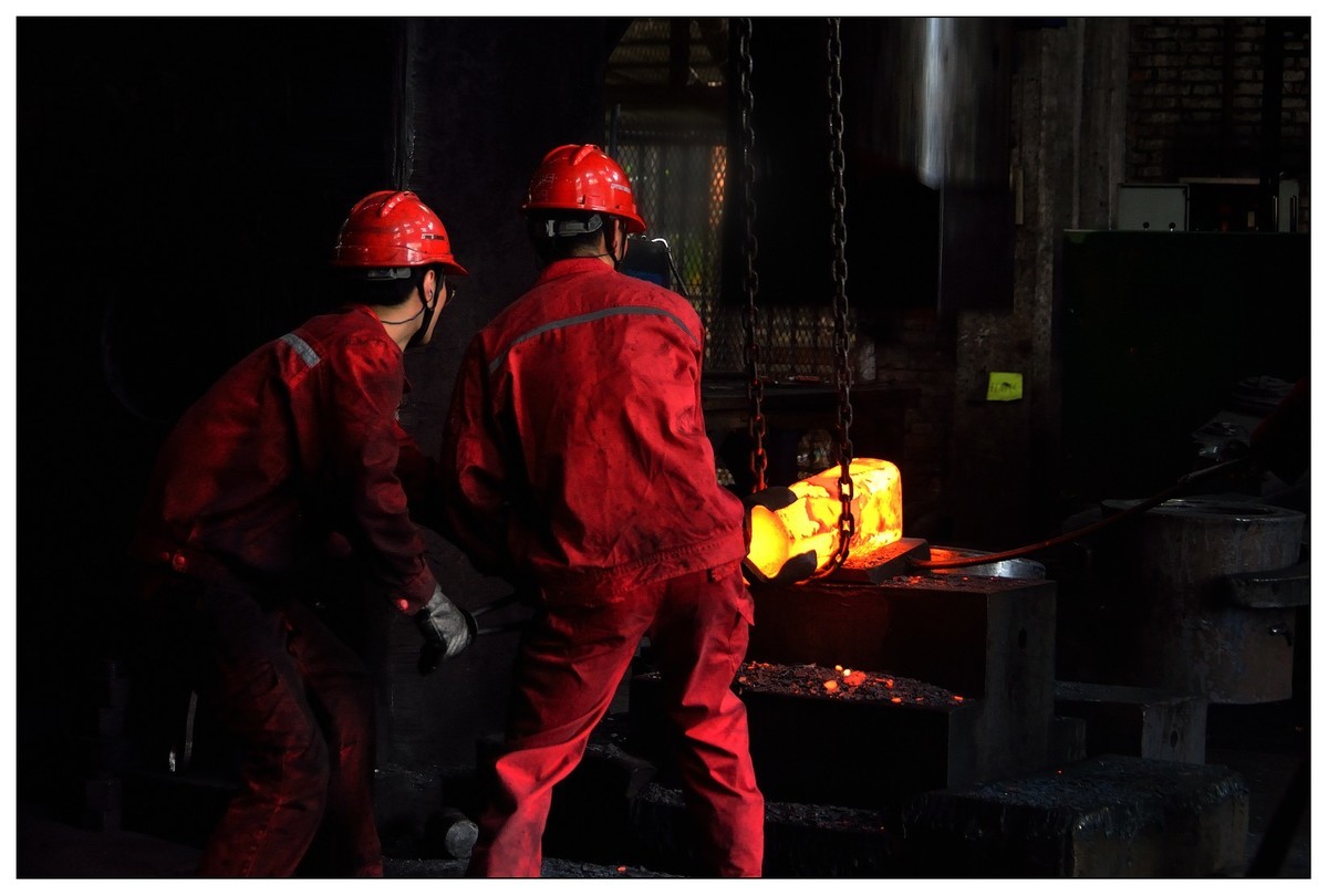 【嘿，咱们工人有力量】