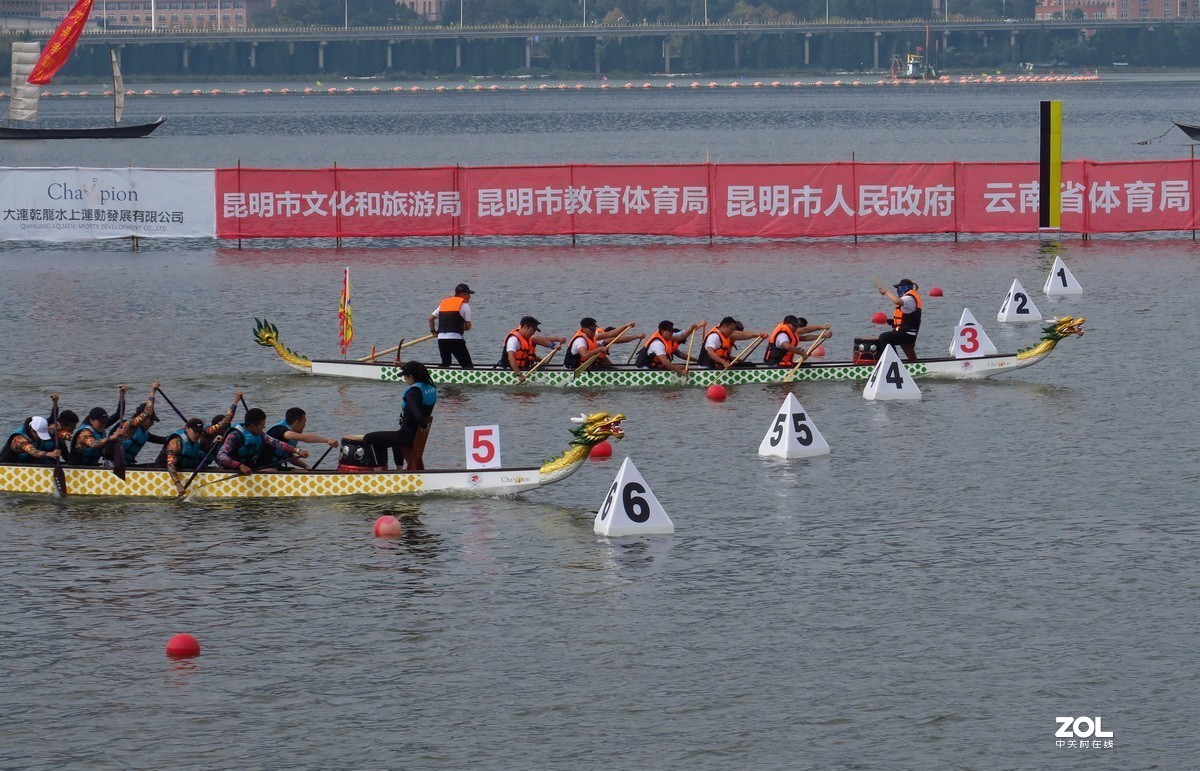 2019昆明滇池国际龙舟争霸赛的精彩瞬间