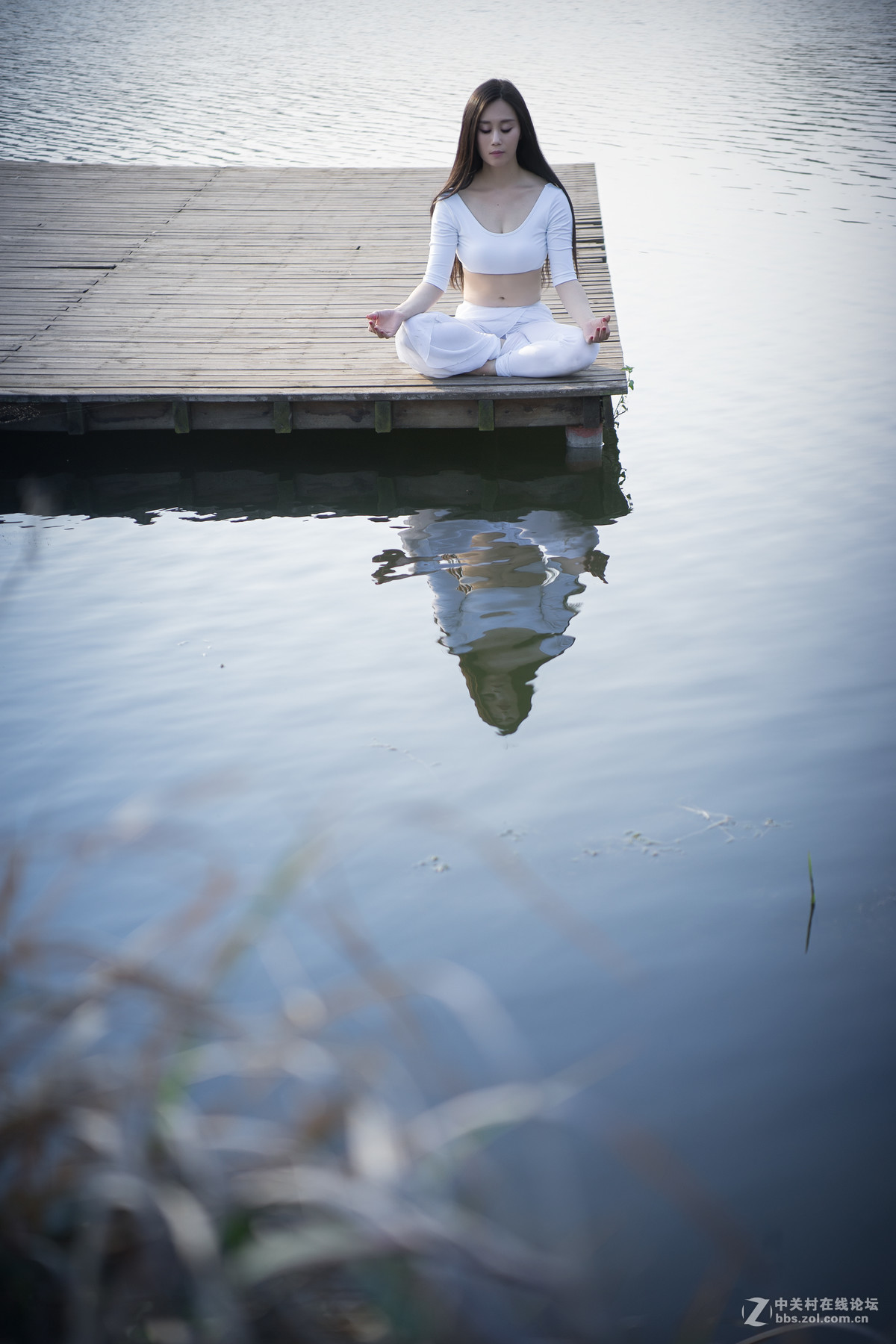 老蛙60mmF2.8 2:1倍微距镜头拍人像