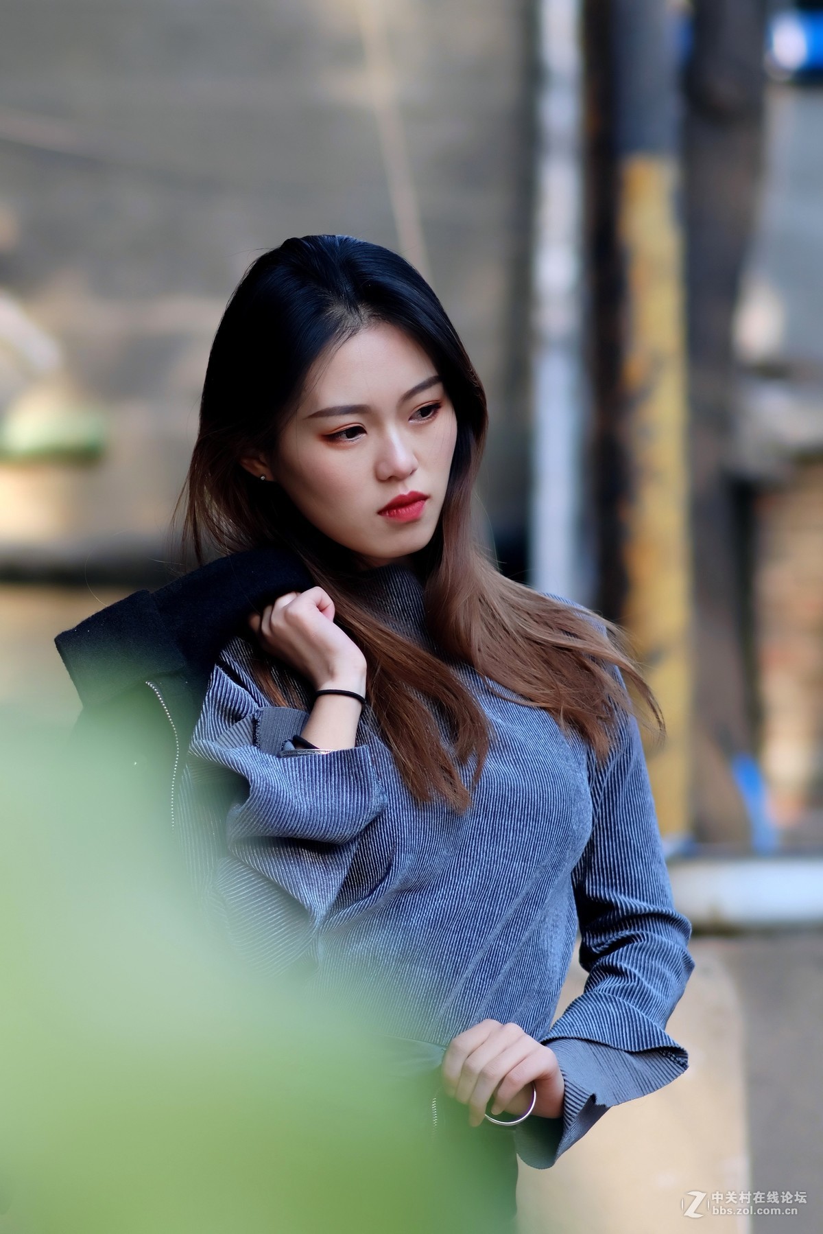 【群拍民园体育场美女人像习作】