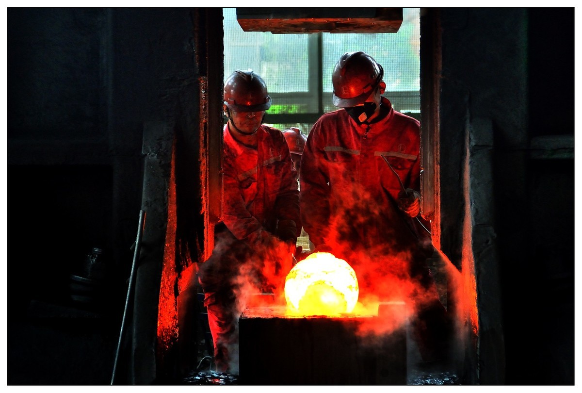 【嘿，咱们工人有力量】