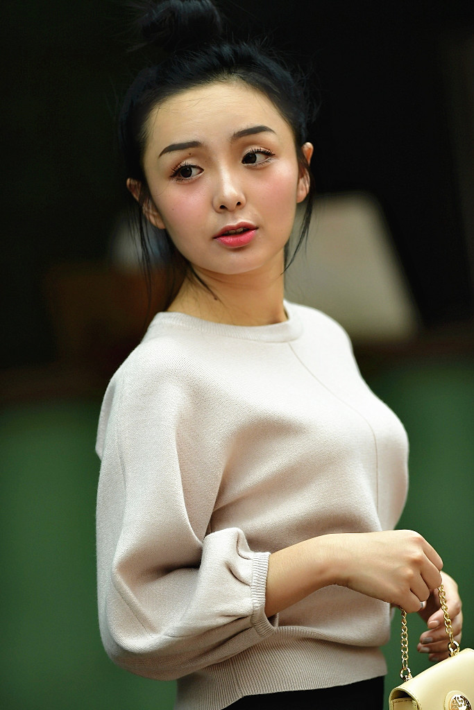 秋天里的川妹子