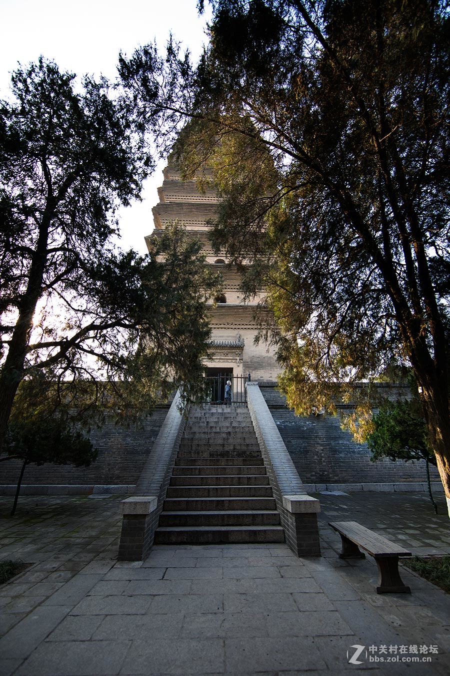 冬日里的西安小雁塔