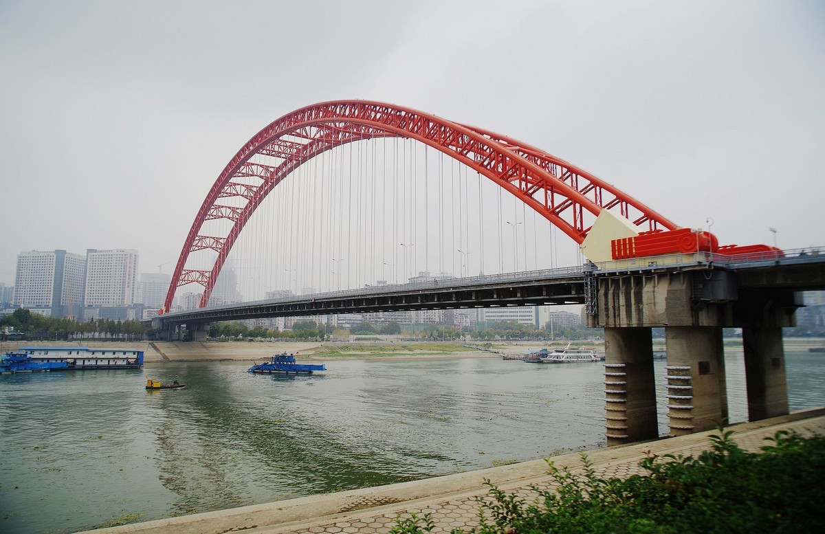 武汉印象---再拍晴川桥！。。。。。宾得 24-90镜头