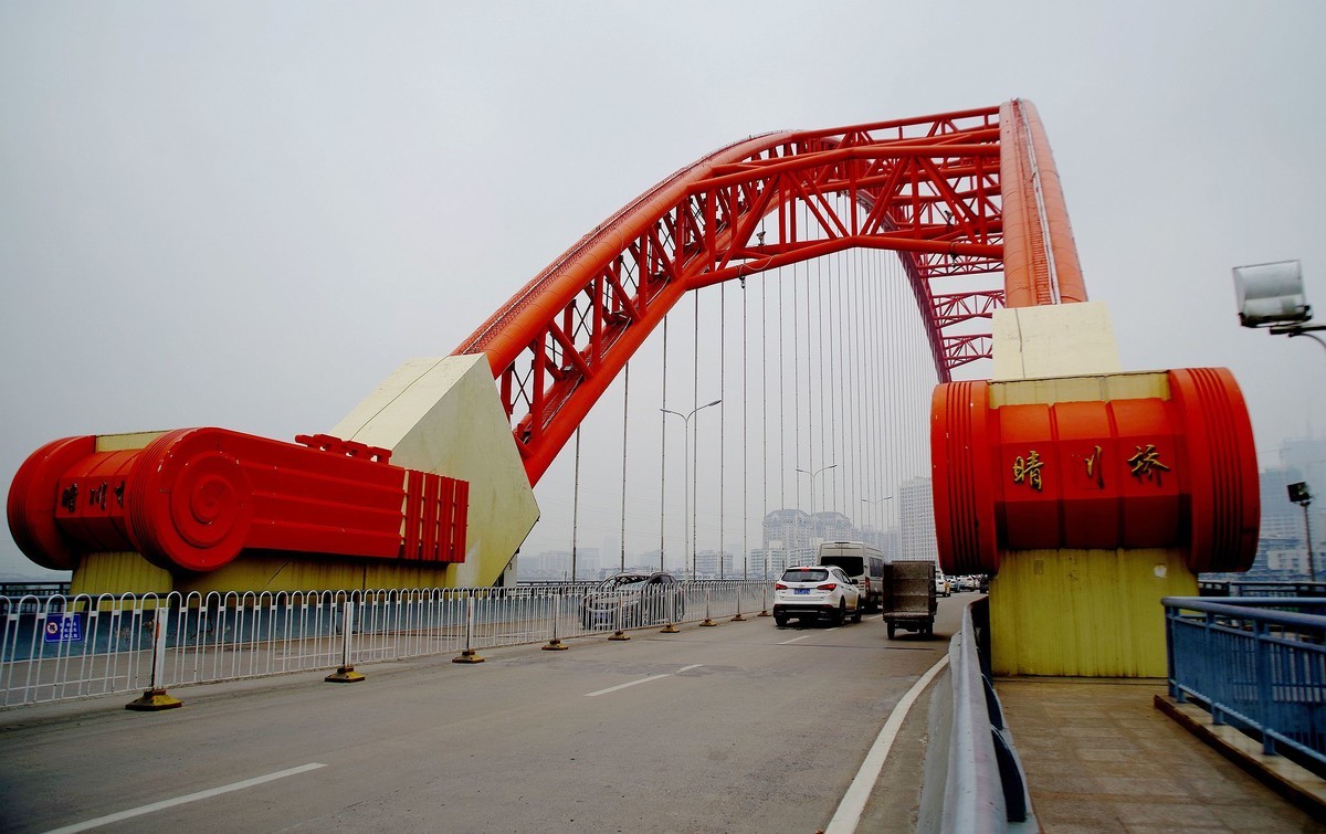 武汉印象---再拍晴川桥！。。。。。宾得 24-90镜头