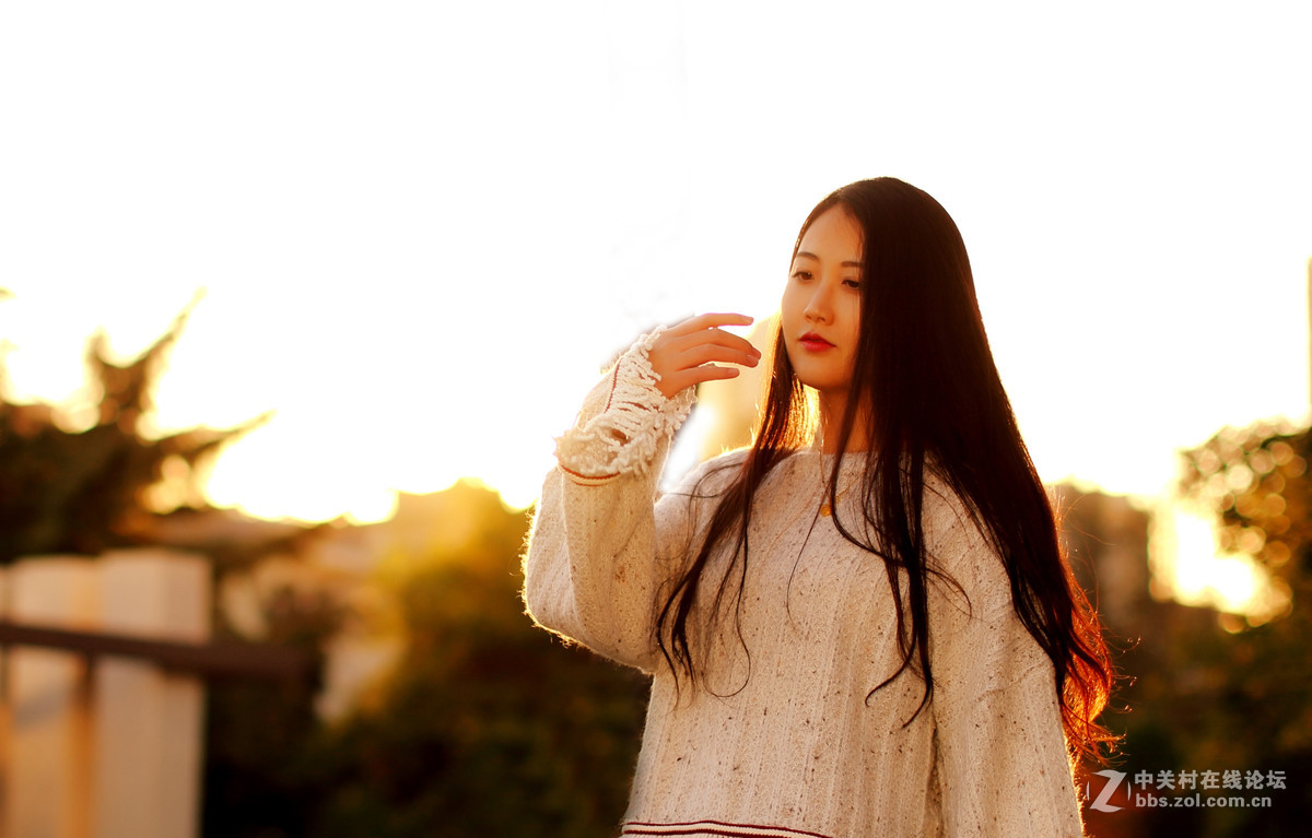 #2015MissChinajoy摄影大赛#《正是落叶时》。