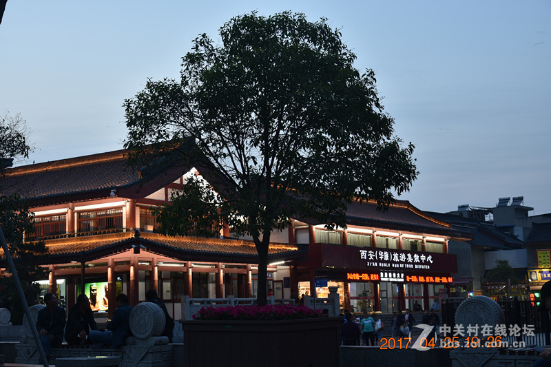 西安古城的夜景