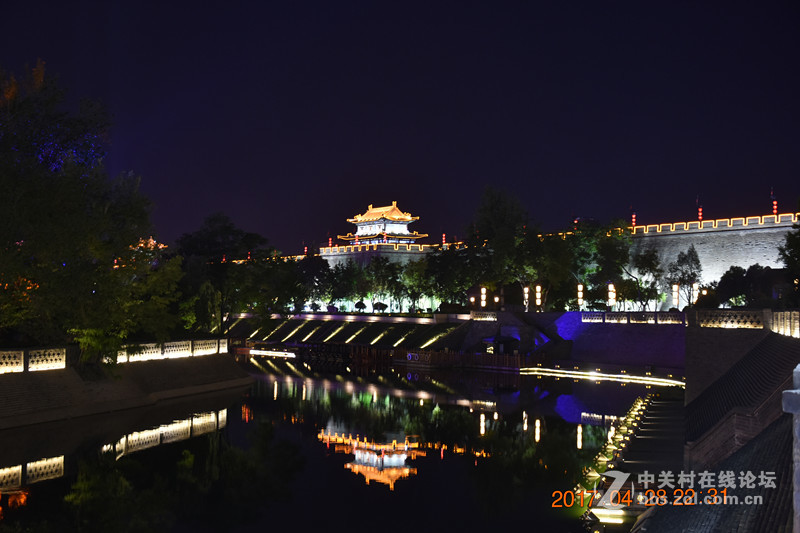 西安古城的夜景