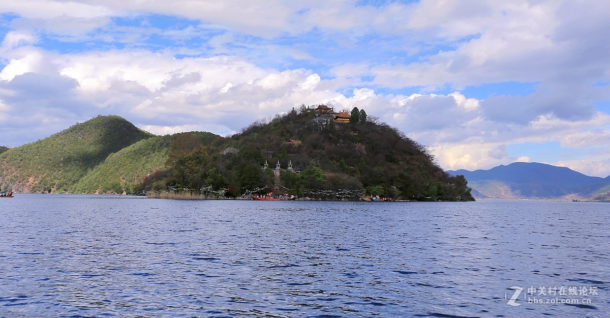 静静的泸沽湖