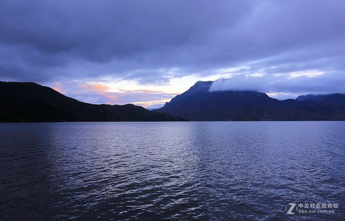静静的泸沽湖