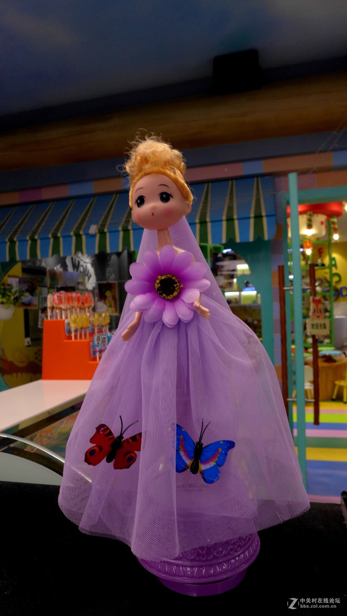 随拍12（商场小景），请多多指教。