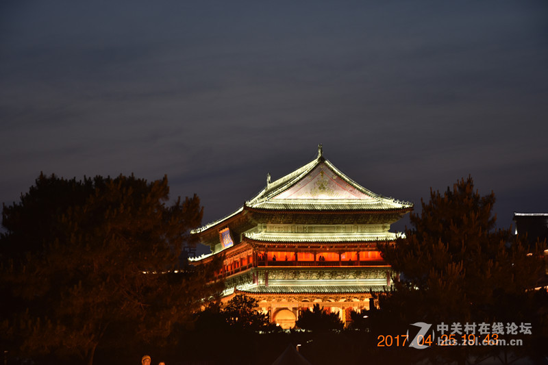 西安古城的夜景