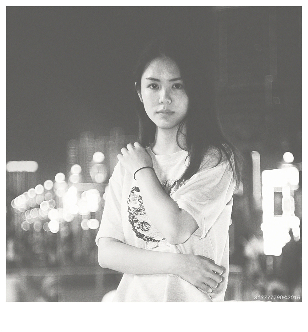 【左边视觉】9月街拍『八羽怪』一座城市再喧闹 没你便是空城