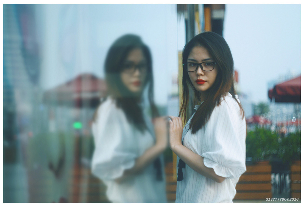 【左边视觉】9月街拍『八羽怪』一座城市再喧闹 没你便是空城