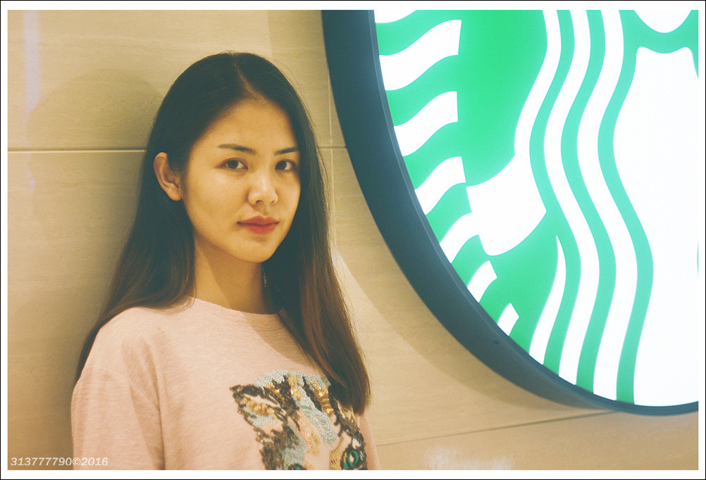 【左边视觉】9月街拍『八羽怪』一座城市再喧闹 没你便是空城