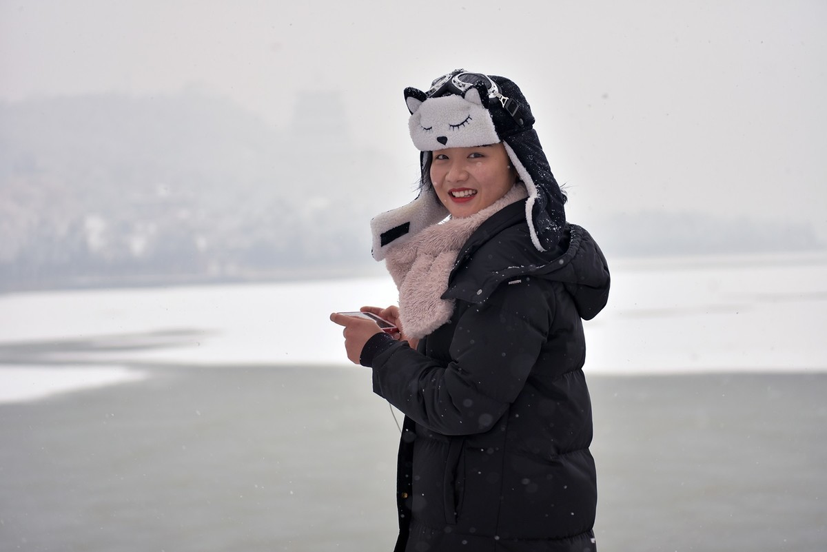 颐和园蹭拍人像—2019年12月16日摄