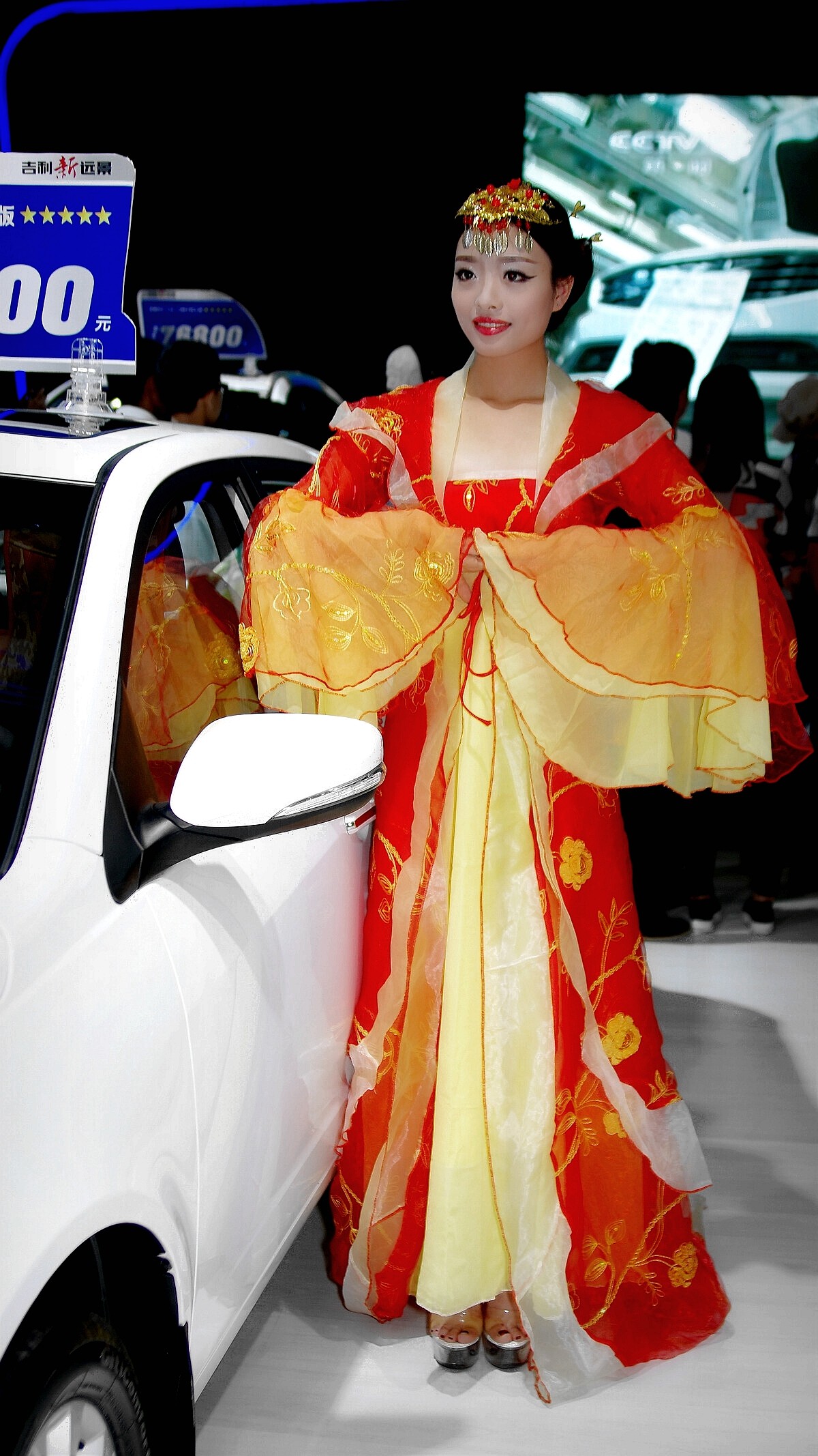 金秋国庆，车模美女！