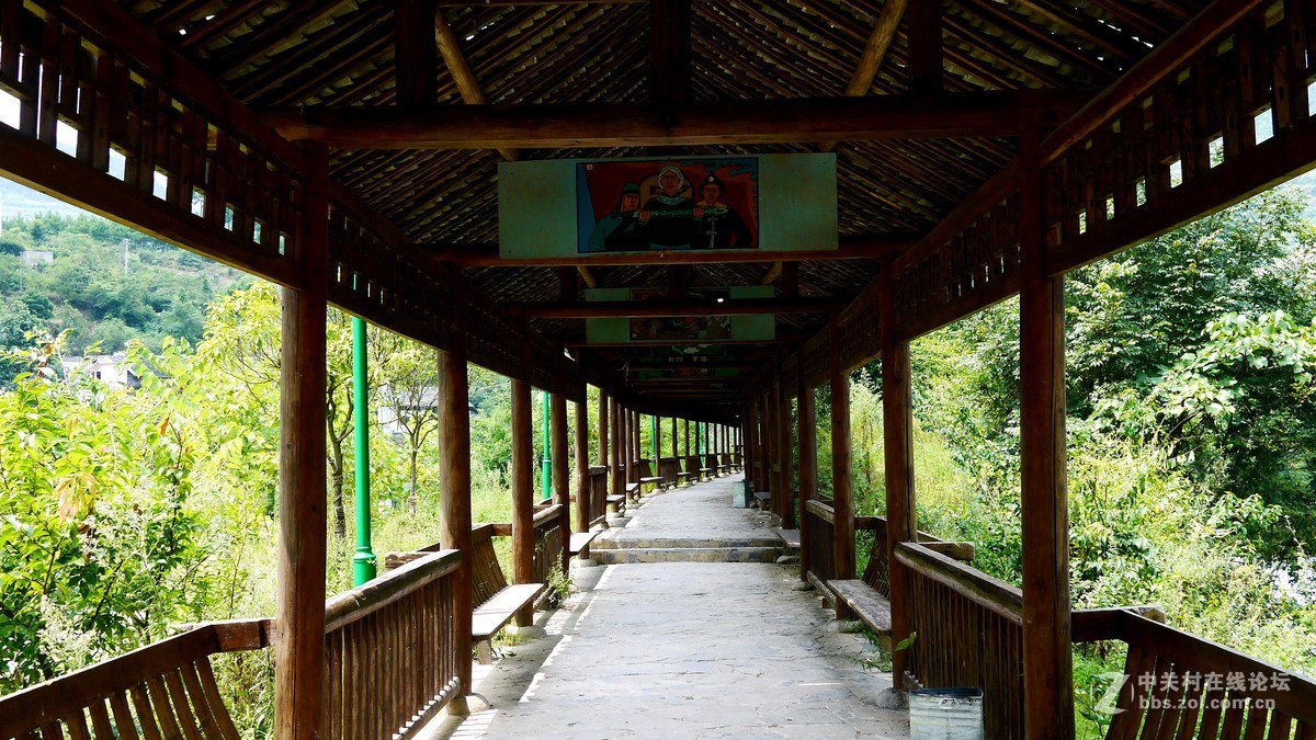 又是南江消暑时