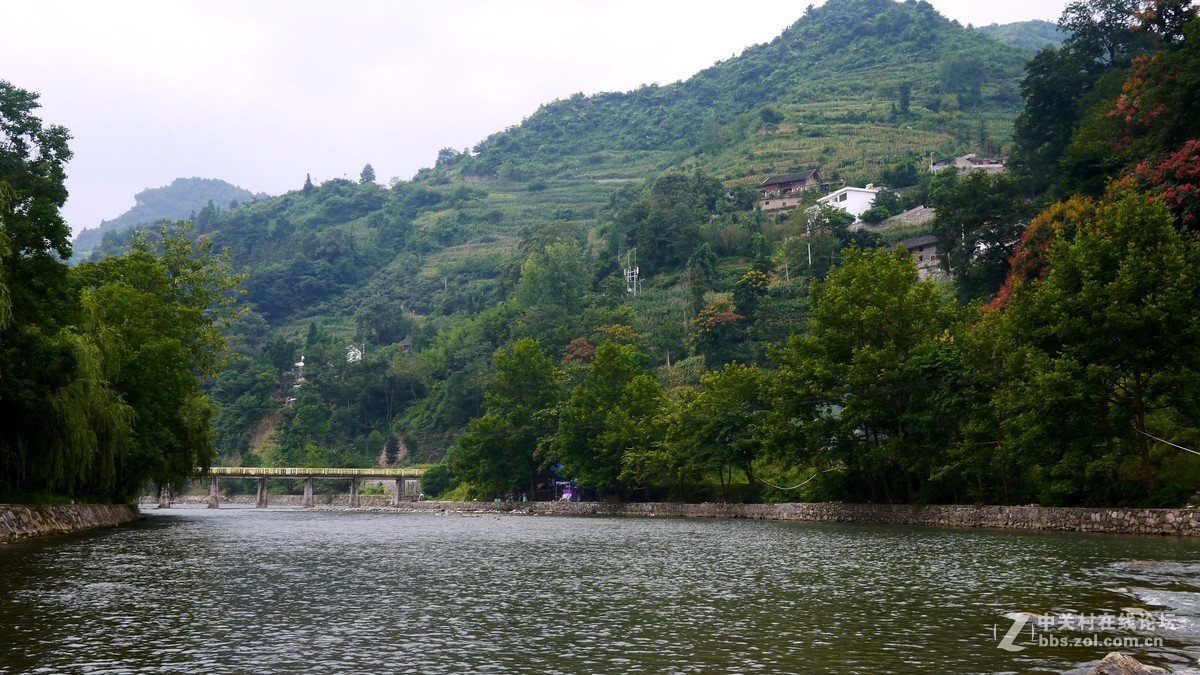 又是南江消暑时