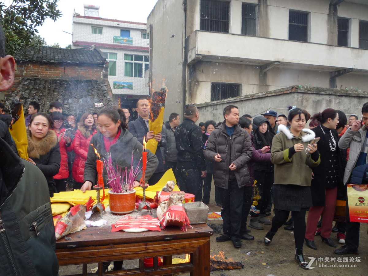 黄陂江家咀的龙灯01