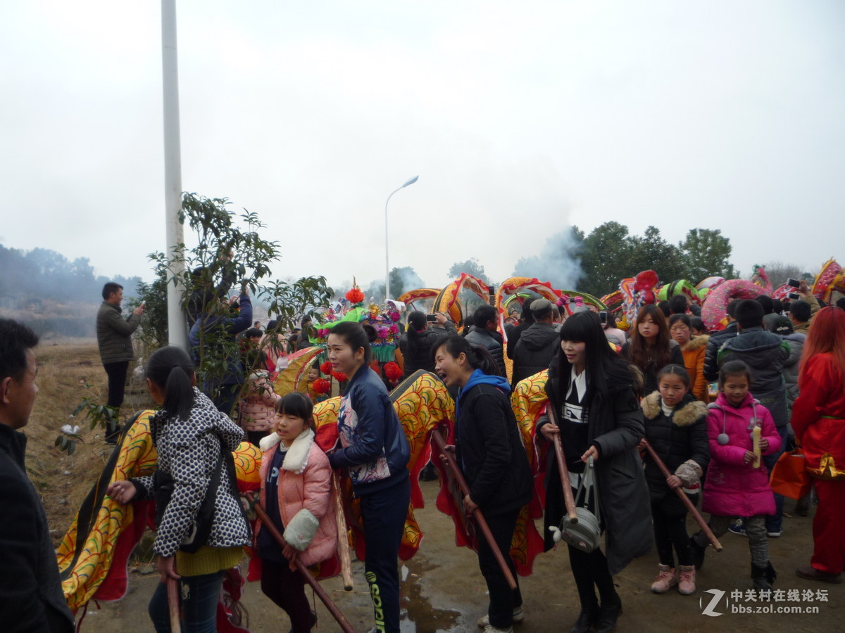 黄陂江家咀的龙灯01