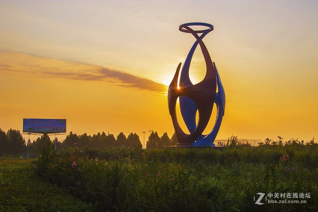 摄影。因为喜欢，所以坚持，尽管走不出瓶颈，也绝不会放弃。