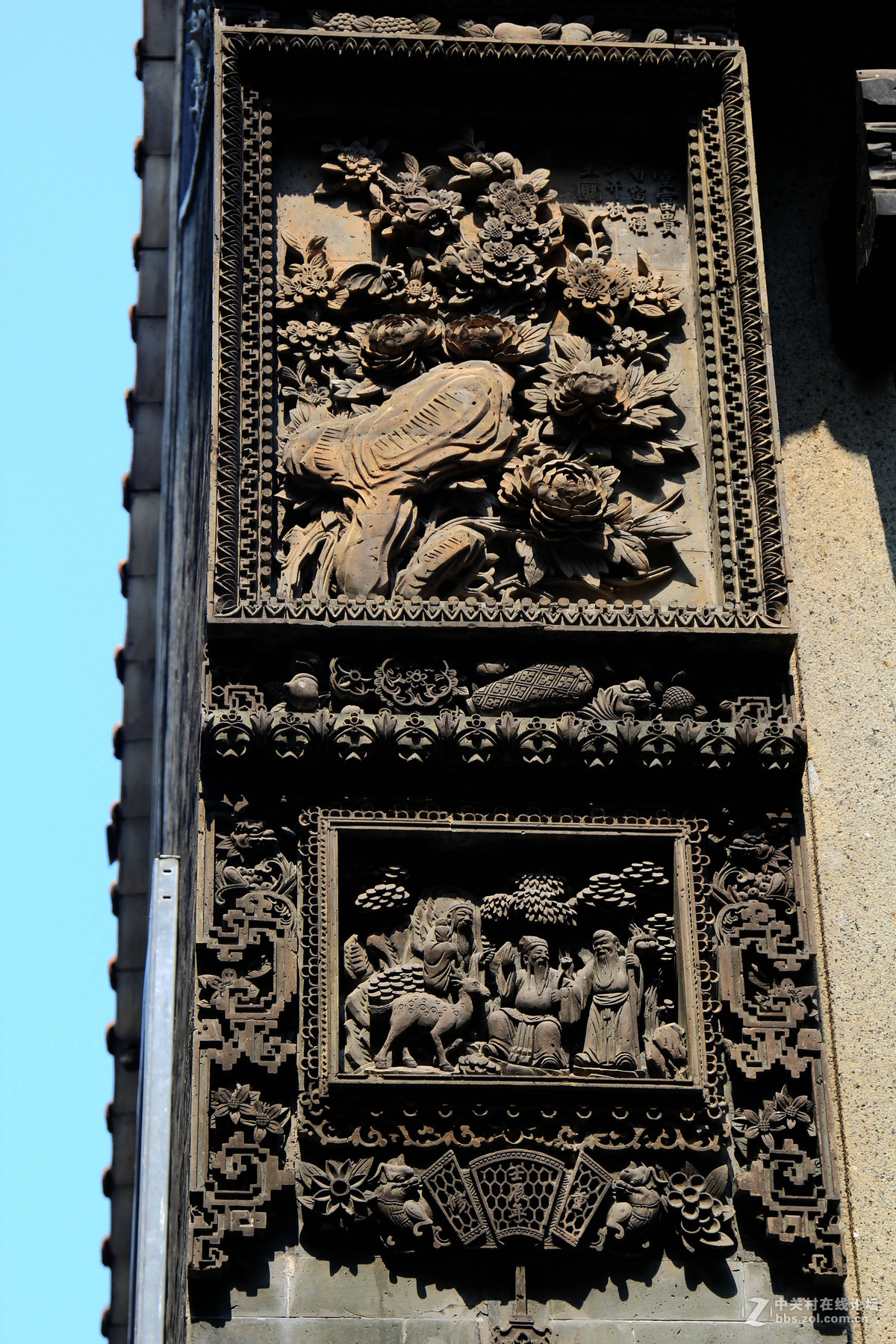 沙湾古镇的灰雕砖雕和木雕