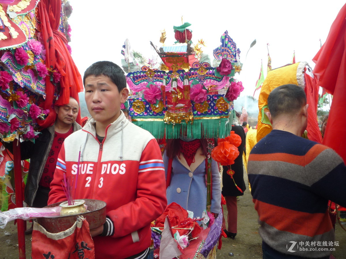 黄陂江家咀的龙灯01