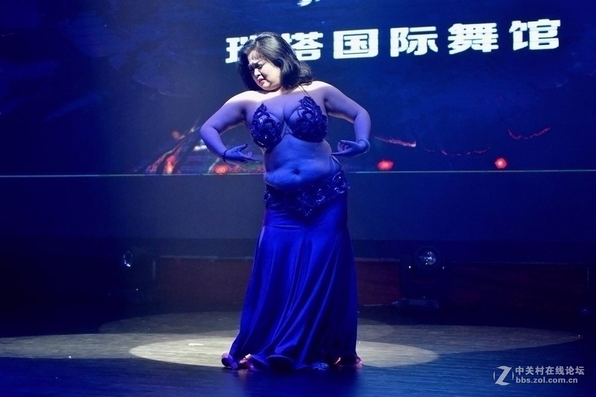 “瑞塔国际舞馆”汇报演出——独舞（一）