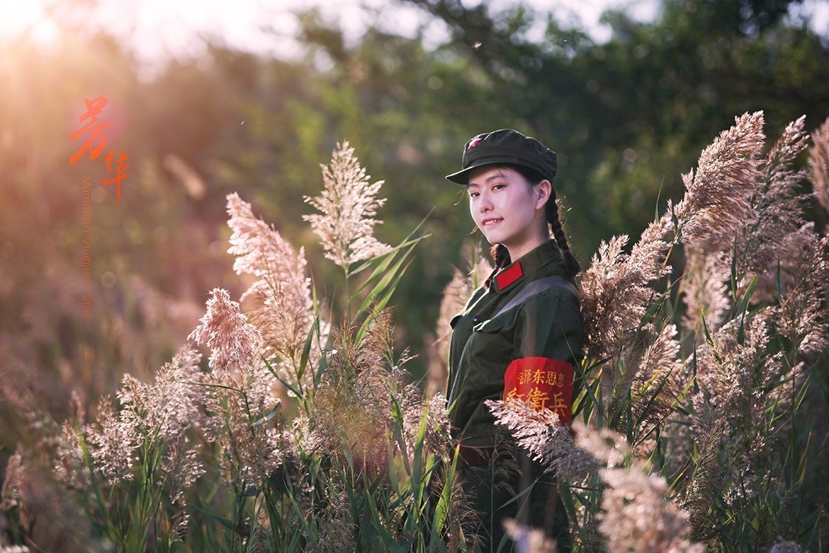 入手一年多，A6300拍的杂片。