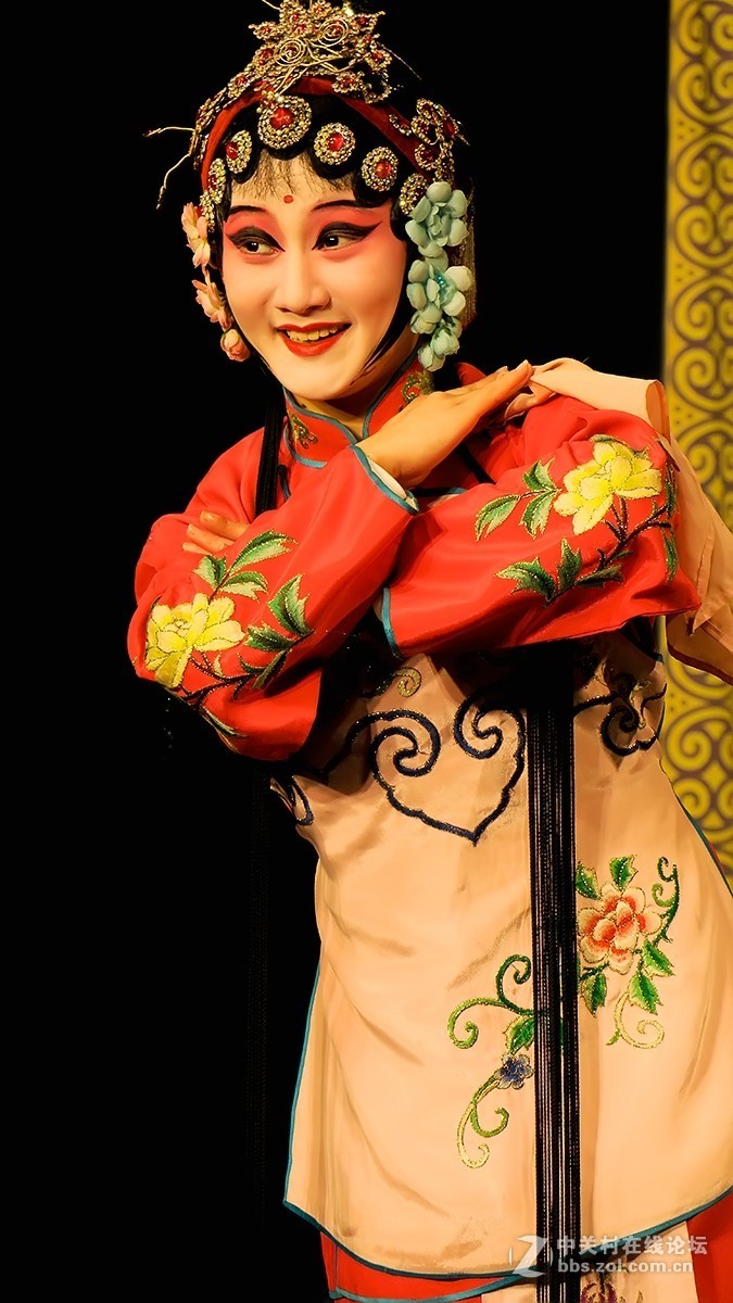 汉剧拾玉镯角色人物抓拍花旦玉娇和彩旦刘妈