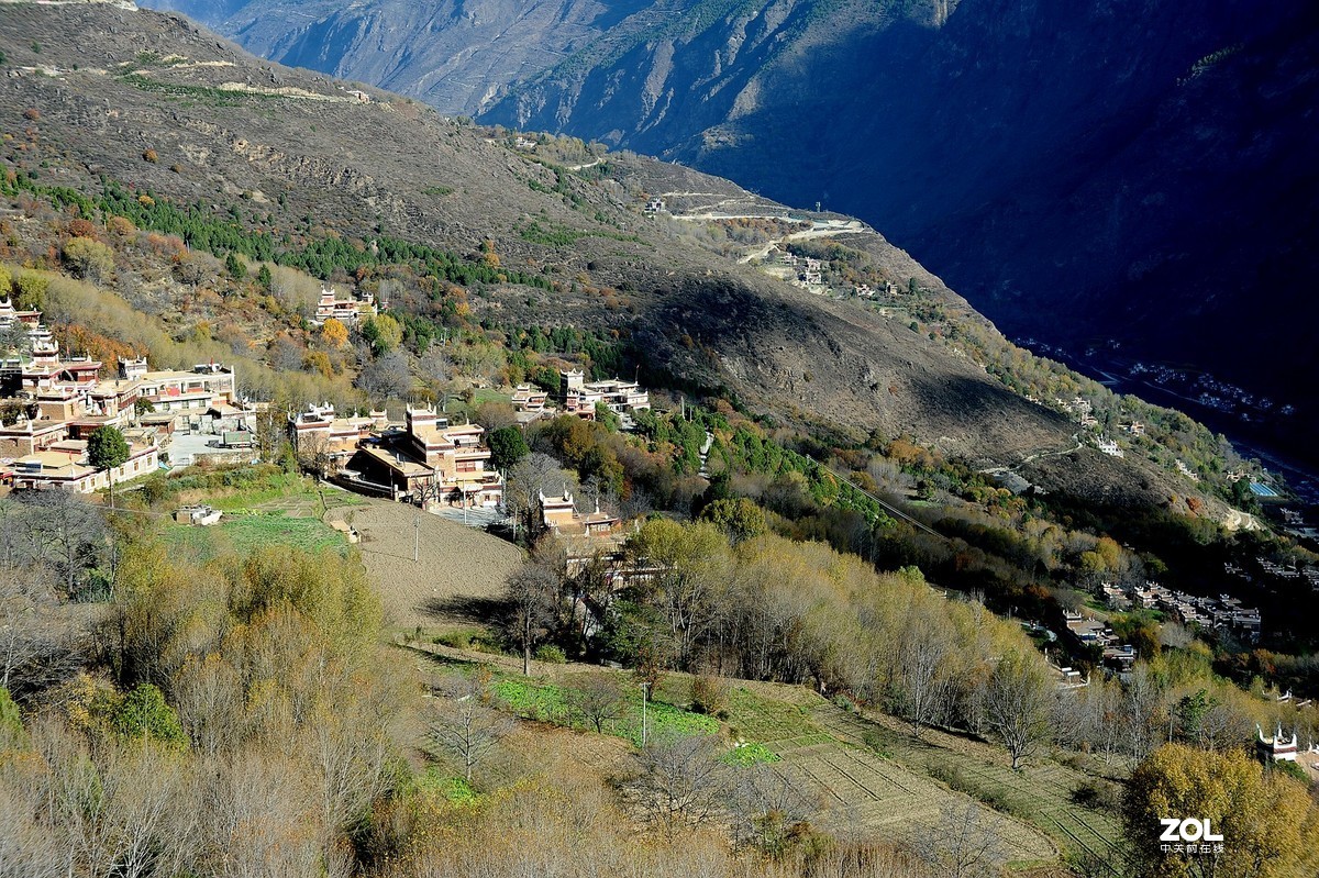 中国国家地理最美乡村——甲居臧寨3