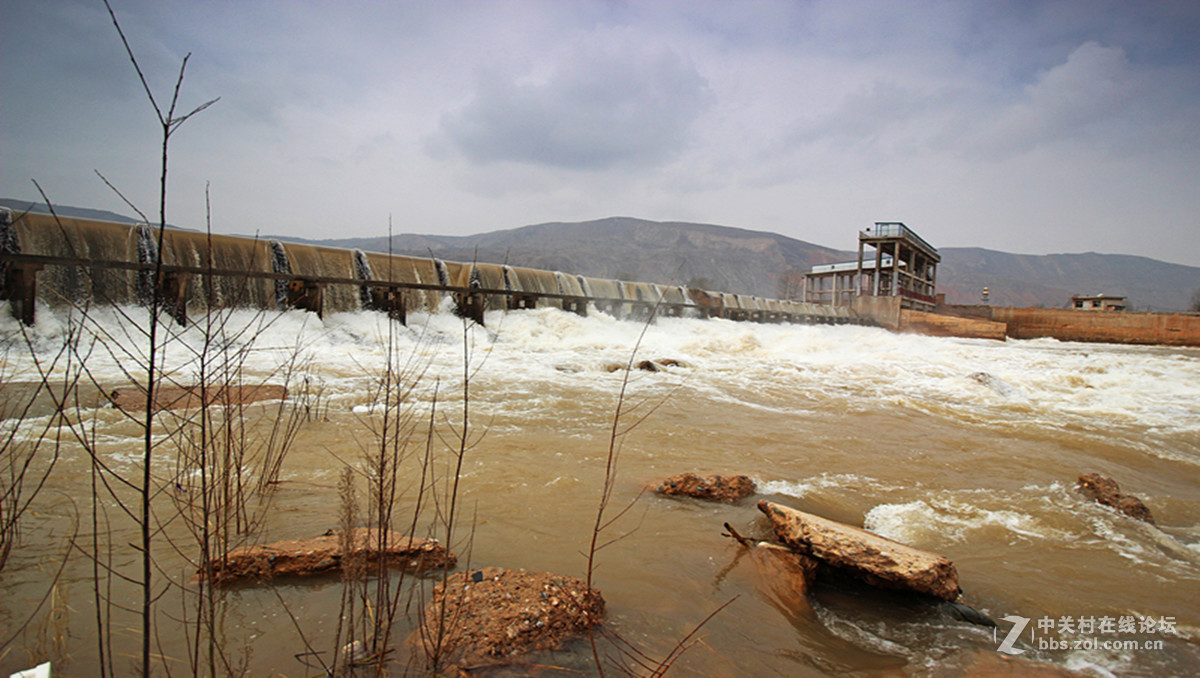 携一组洮河风光片看望老友“130加农炮”