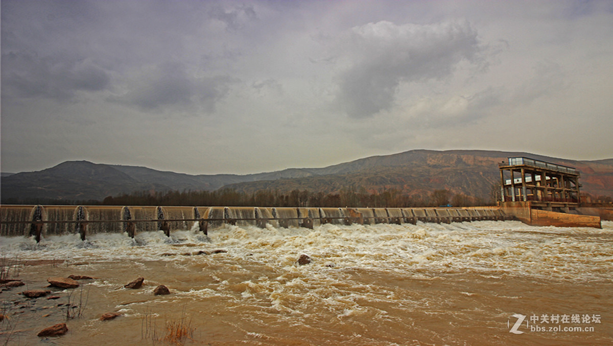 携一组洮河风光片看望老友“130加农炮”